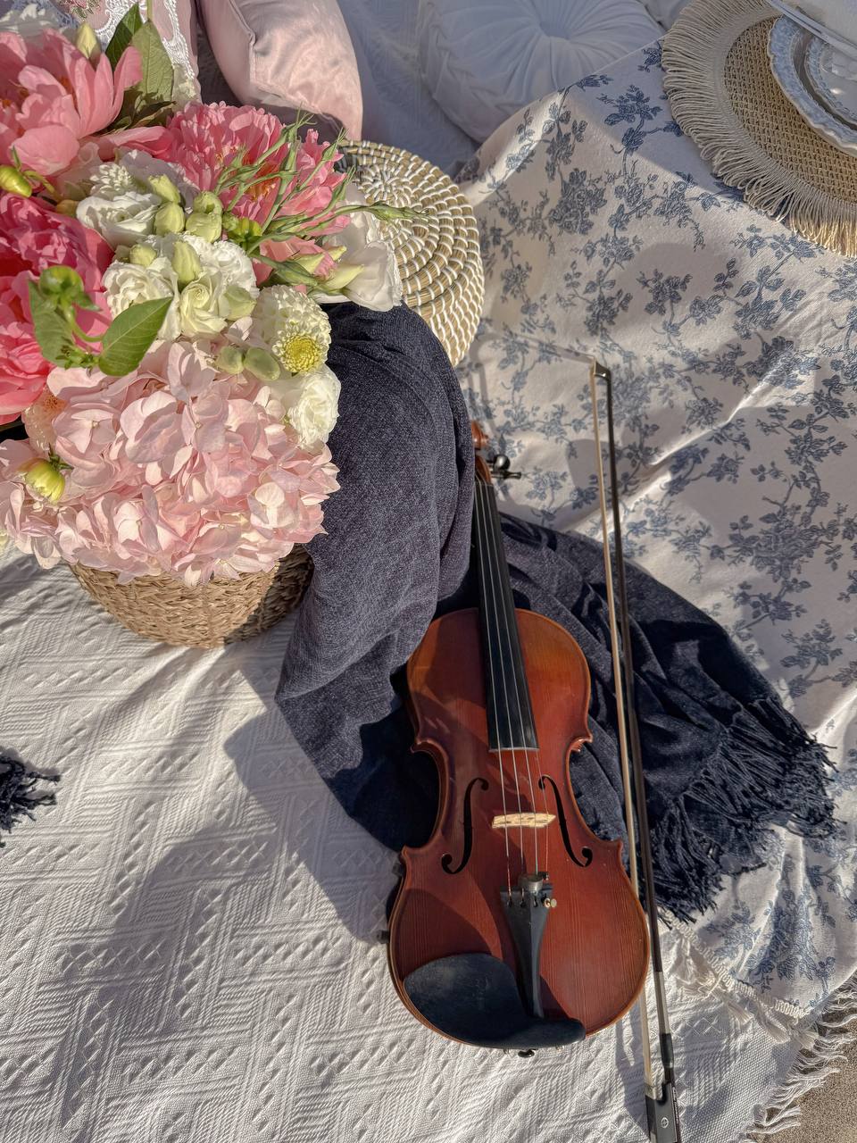 Musical accompaniment for ocean proposal in Portugal